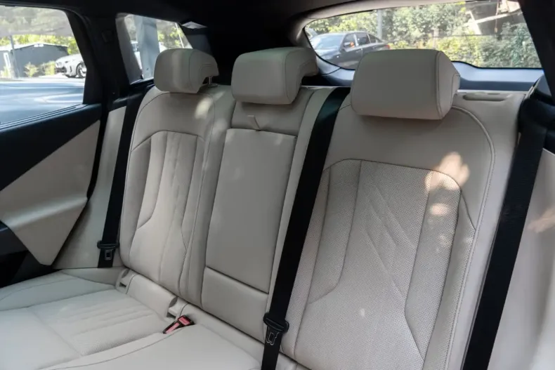 BMW X3 din 2025 cu 8.900 km - oferta BMW121103 - foto 4