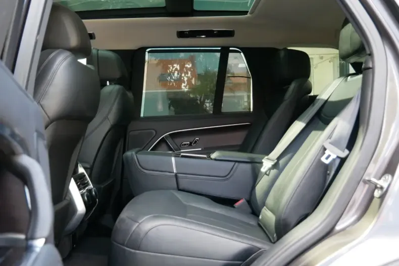 Land Rover Range Rover din 2023 cu 96.000 km - oferta LAN121117 - foto 6