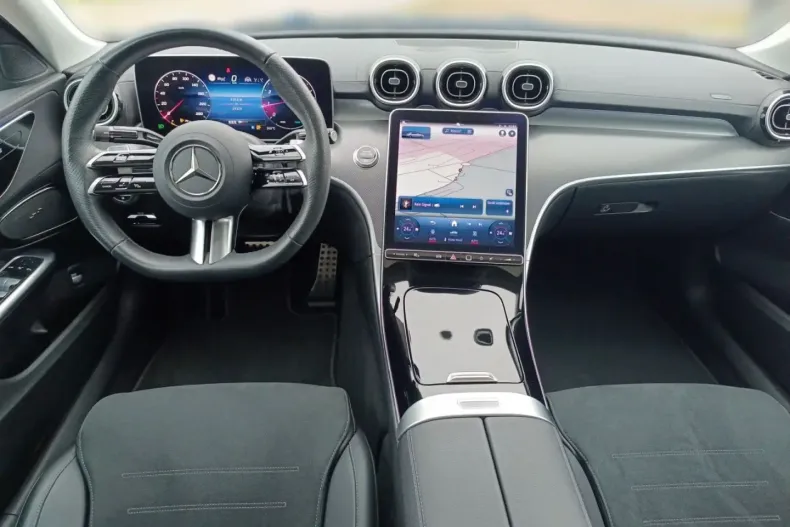 Mercedes-Benz C 200 din 2024 cu 24.600 km - oferta MER121122 - foto 11