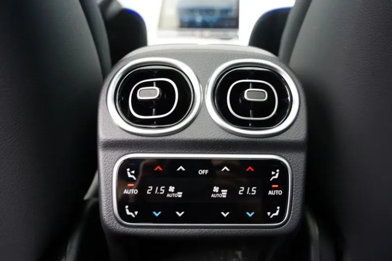 Mercedes-Benz C 300 din 2024 cu 13.400 km - oferta MER121124 - foto 13