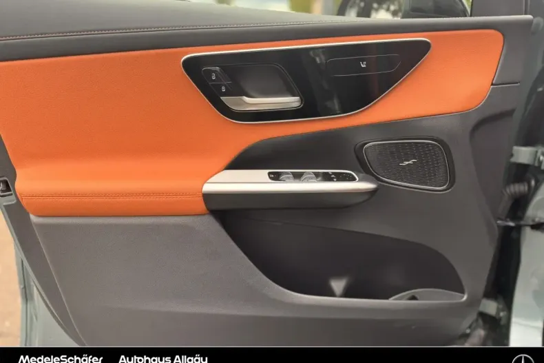 Mercedes-Benz GLC 220 din 2024 cu 20.133 km - oferta MER121127 - foto 13