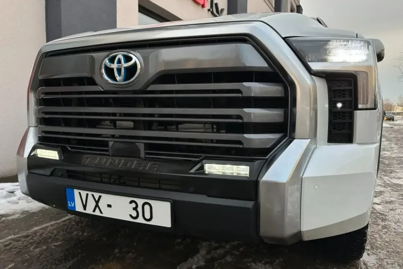 Toyota Tundra din 2022 cu 26.888 km - oferta TOY121128 - foto 9