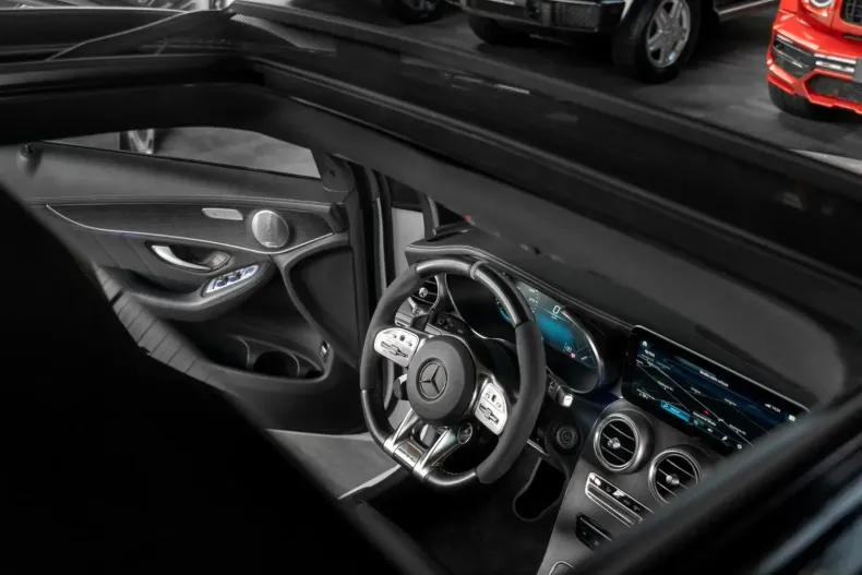 Mercedes-Benz GLC 63 AMG din 2021 cu 70.000 km - oferta MER121129 - foto 13