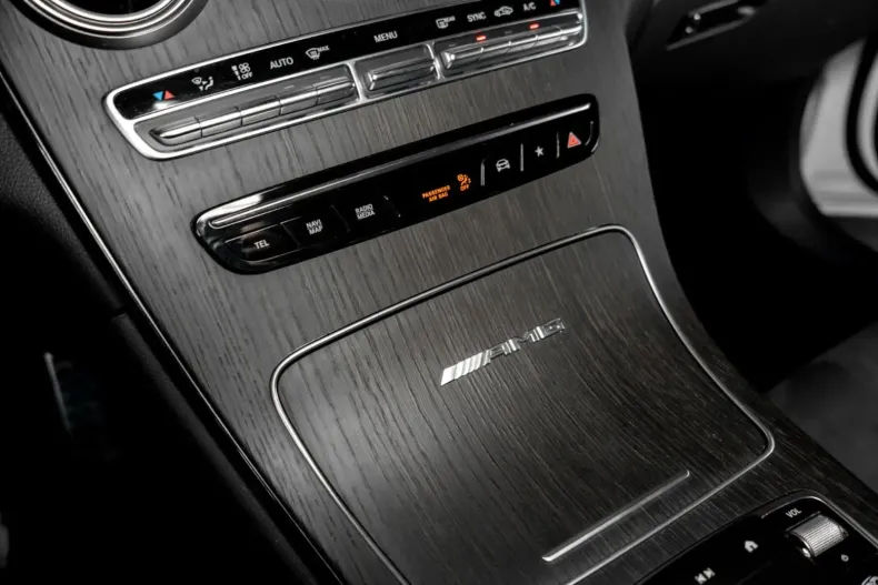 Mercedes-Benz GLC 63 AMG din 2021 cu 70.000 km - oferta MER121129 - foto 26