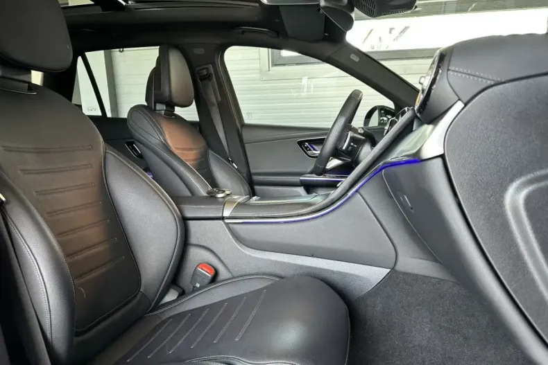 Mercedes-Benz GLC 300 din 2022 cu 67.200 km - oferta MER121130 - foto 13