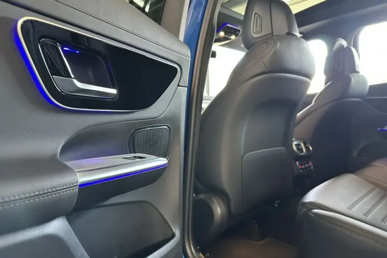 Mercedes-Benz GLC 300 din 2022 cu 67.200 km - oferta MER121130 - foto 16