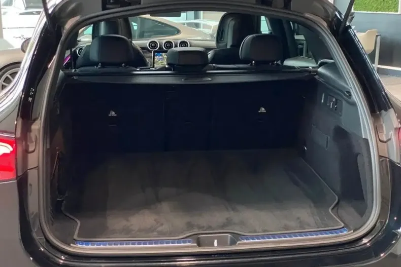 Mercedes-Benz GLC 300 din 2023 cu 49.330 km - oferta MER121134 - foto 27