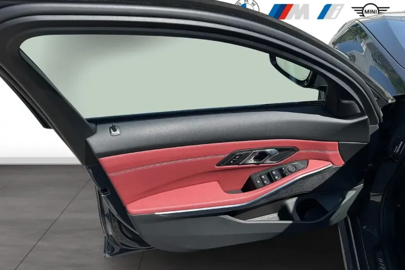 BMW 320 din 2024 cu 21.709 km - oferta BMW121141 - foto 9