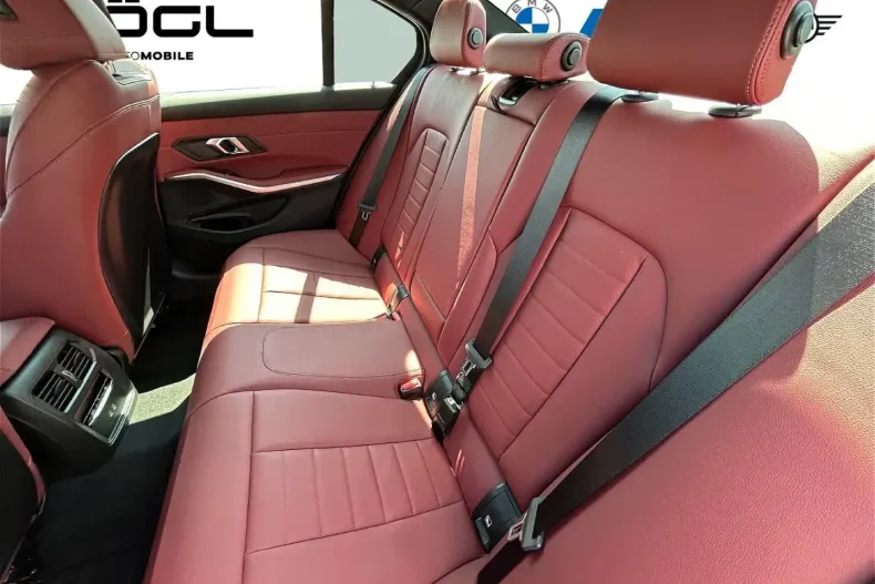 BMW 320 din 2024 cu 21.709 km - oferta BMW121141 - foto 10