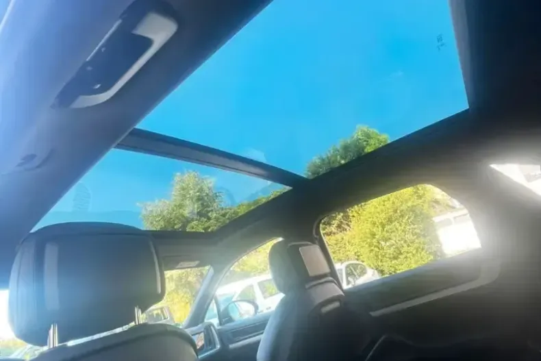 Porsche Cayenne din 2025 cu 8.700 km - oferta POR121145 - foto 4