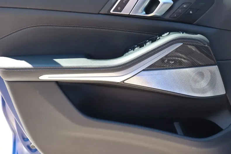 BMW X5 M60 din 2024 cu 45.800 km - oferta BMW121147 - foto 9