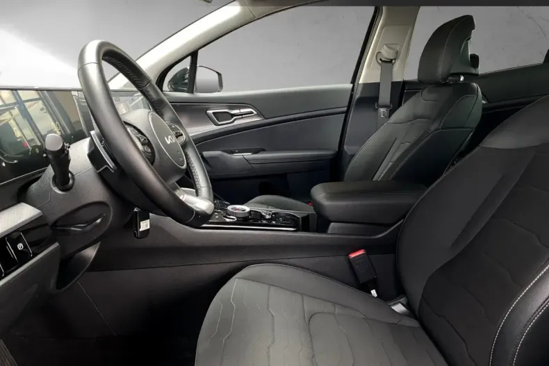 Kia Sportage din 2024 cu 25.170 km - oferta KIA121152 - foto 7