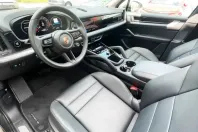 Porsche Cayenne din 2025 cu 6.300 km - oferta POR121154 - foto 9