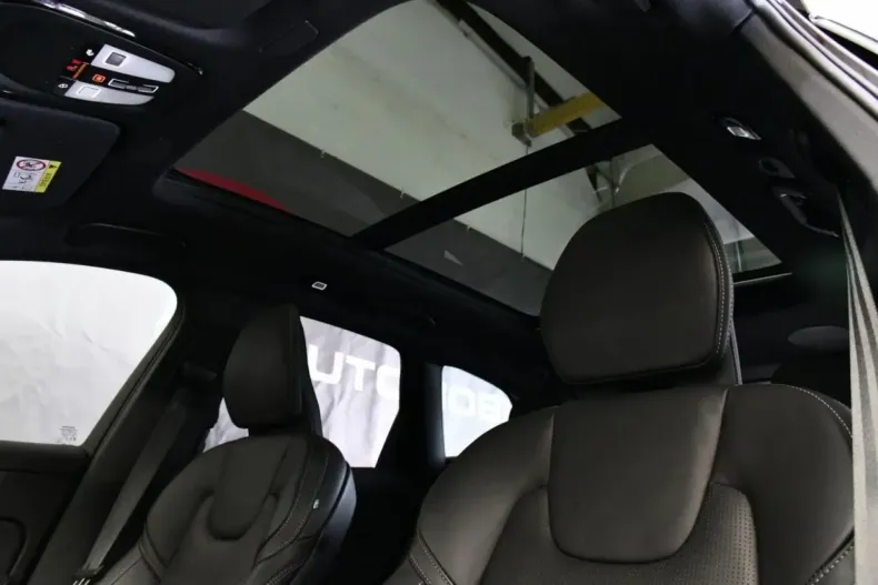 Volvo XC60 din 2024 cu 25.500 km - oferta VOL121169 - foto 16