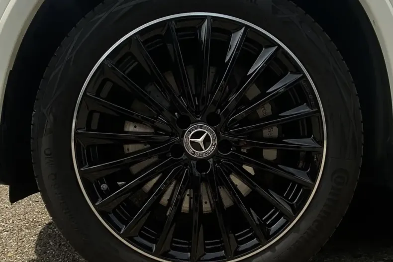 Mercedes-Benz GLC 200 din 2024 cu 14.969 km - oferta MER121170 - foto 9