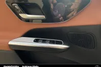 Mercedes-Benz GLC 200 din 2024 cu 14.969 km - oferta MER121170 - foto 13