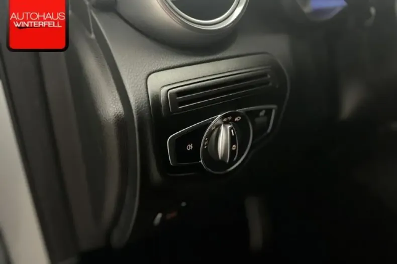 Mercedes-Benz GLC 300 din 2021 cu 74.219 km - oferta MER121177 - foto 31