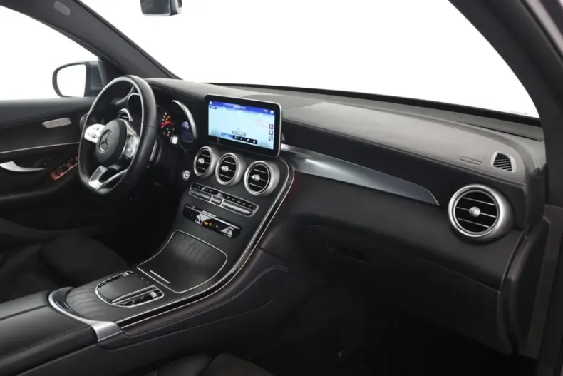 Mercedes-Benz GLC 220 din 2020 cu 75.700 km - oferta MER121180 - foto 14