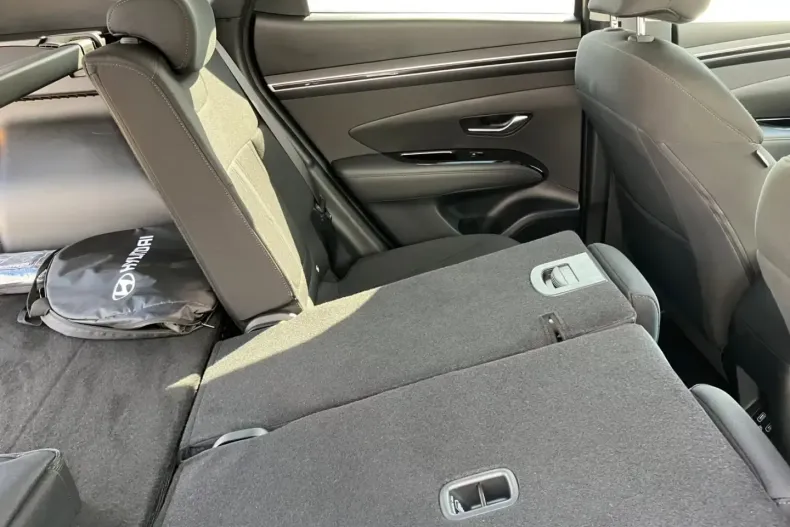 Hyundai TUCSON din 2024 cu 12.300 km - oferta HYU121181 - foto 8