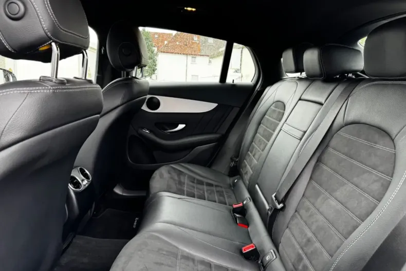 Mercedes-Benz GLC 300 din 2020 cu 83.240 km - oferta MER121185 - foto 15