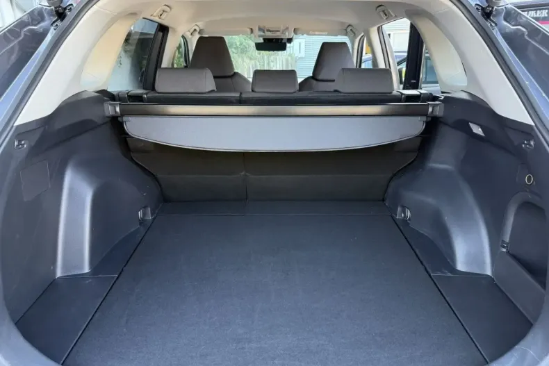 Toyota RAV4 din 2021 cu 60.860 km - oferta TOY121188 - foto 9