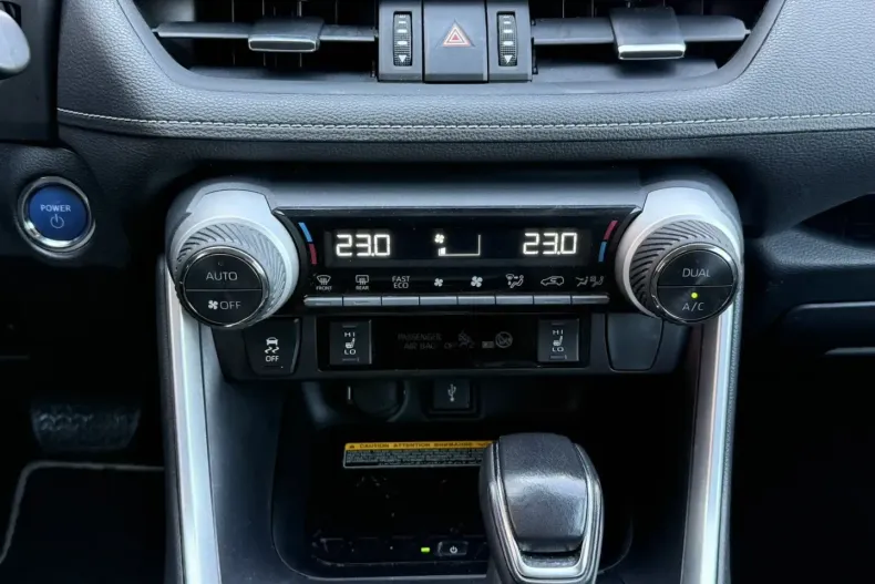 Toyota RAV4 din 2021 cu 60.860 km - oferta TOY121188 - foto 14