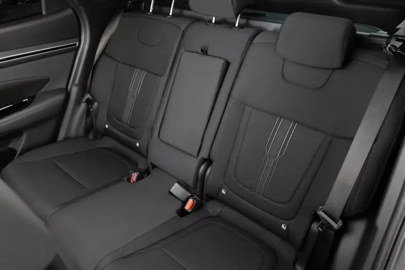 Hyundai TUCSON din 2024 cu 10 km - oferta HYU121190 - foto 3