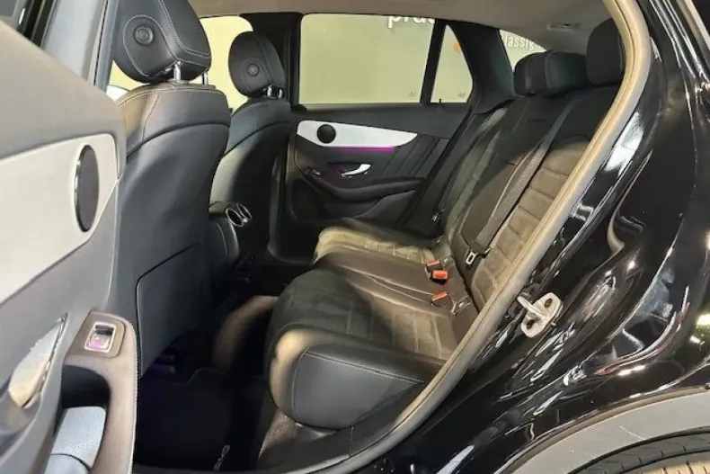 Mercedes-Benz GLC 300 din 2021 cu 86.899 km - oferta MER121191 - foto 11