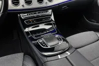 Mercedes-Benz E 200 din 2020 cu 44.852 km - oferta MER121195 - foto 11