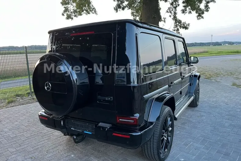 Mercedes-Benz G 500 din 2023 cu 1.850 km - oferta MER121199 - foto 4