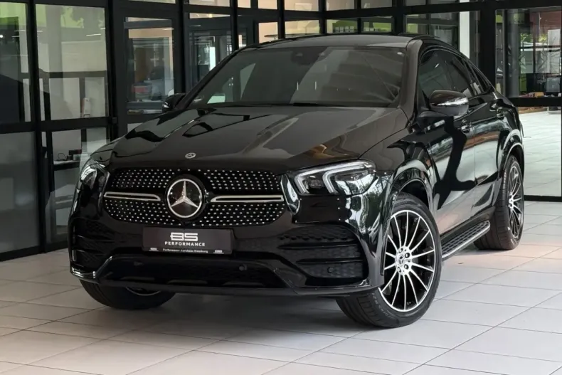 Mercedes-Benz GLE 400 din 2023 cu 33.000 km - oferta MER121205 - foto 1