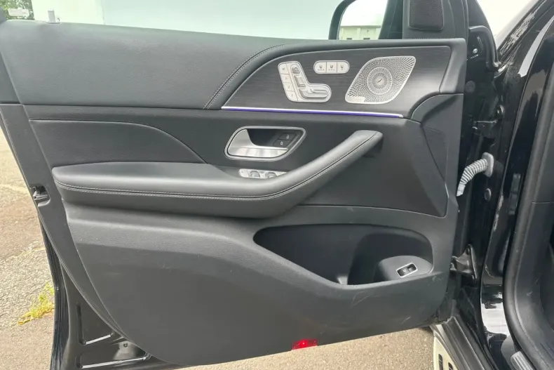 Mercedes-Benz GLE 400 din 2022 cu 94.654 km - oferta MER121209 - foto 8