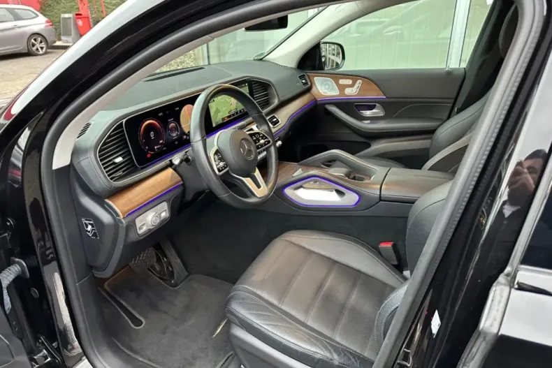 Mercedes-Benz GLE 400 din 2020 cu 52.206 km - oferta MER121224 - foto 11