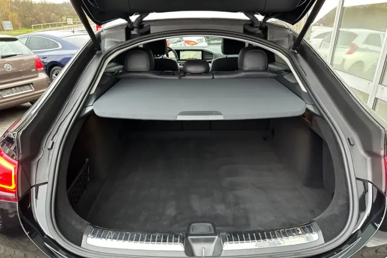 Mercedes-Benz GLE 400 din 2020 cu 52.206 km - oferta MER121224 - foto 17