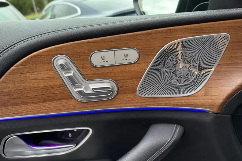 Mercedes-Benz GLE 400 din 2020 cu 52.206 km - oferta MER121224 - foto 19