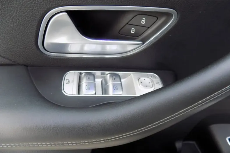 Mercedes-Benz GLE 350 din 2020 cu 44.318 km - oferta MER121227 - foto 23