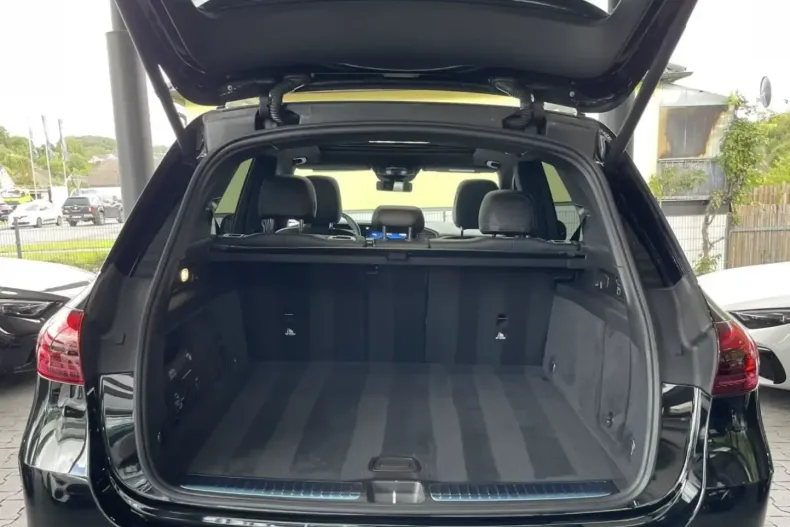 Mercedes-Benz GLE 63 AMG din 2024 cu 28.100 km - oferta MER121228 - foto 27