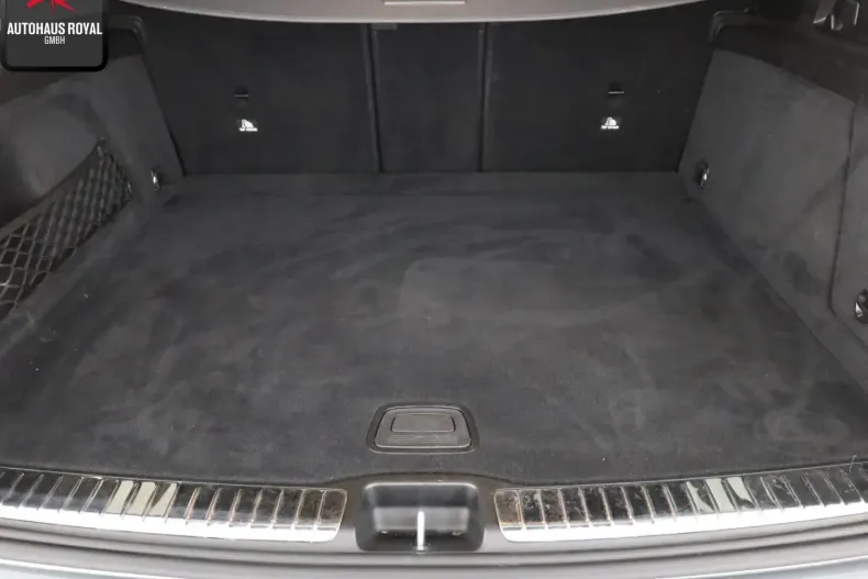 Mercedes-Benz GLE 450 din 2020 cu 77.812 km - oferta MER121229 - foto 12