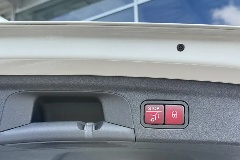 Mercedes-Benz GLE 450 din 2020 cu 49.210 km - oferta MER121230 - foto 25