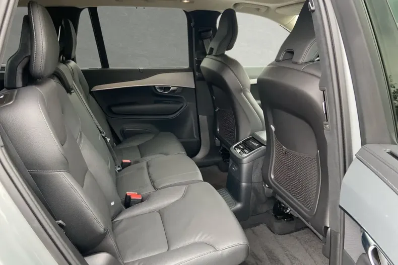 Volvo XC90 din 2024 cu 37.000 km - oferta VOL121235 - foto 5