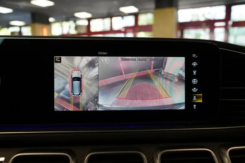 Mercedes-Benz GLE 63 AMG din 2024 cu 14.500 km - oferta MER121236 - foto 16