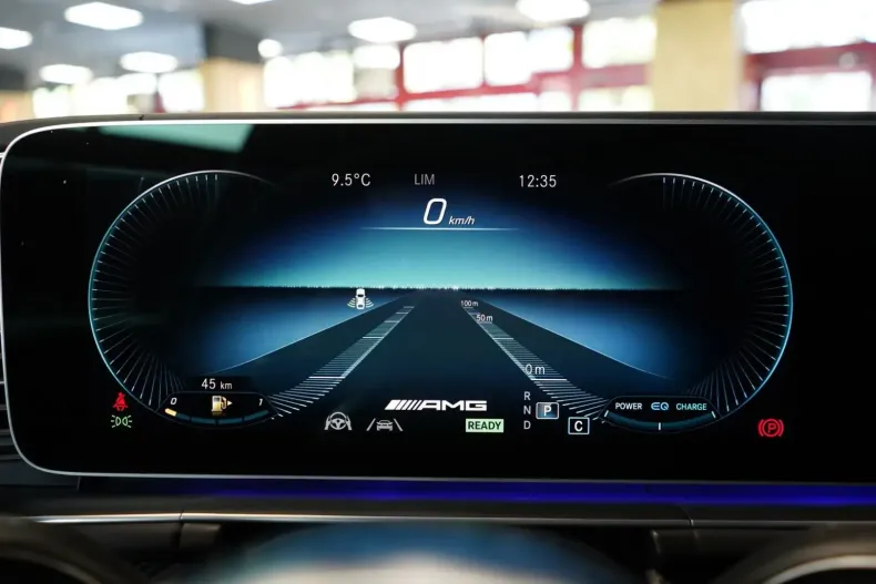 Mercedes-Benz GLE 63 AMG din 2024 cu 14.500 km - oferta MER121236 - foto 29