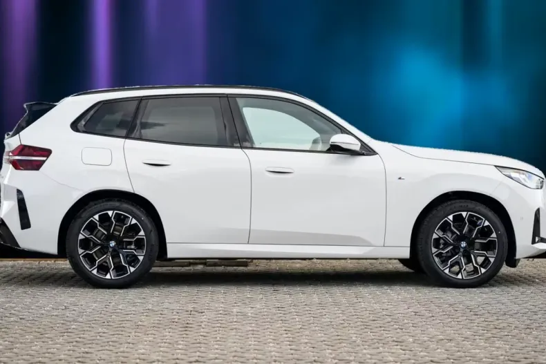 BMW X3 din 2025 cu 7.800 km - oferta BMW121241 - foto 2