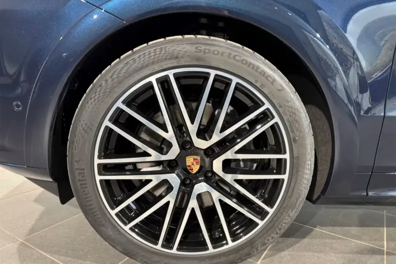 Porsche Cayenne din 2025 cu 9.100 km - oferta POR121250 - foto 10