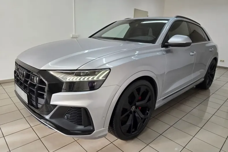 Audi SQ8 din 2022 cu 81.990 km - oferta AUD121268 - foto 1