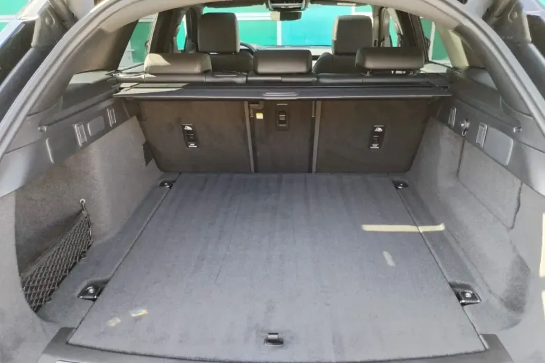 Land Rover Range Rover din 2023 cu 31.000 km - oferta LAN121274 - foto 7