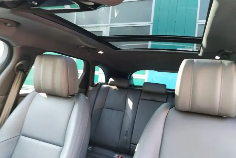 Land Rover Range Rover din 2023 cu 31.000 km - oferta LAN121274 - foto 14