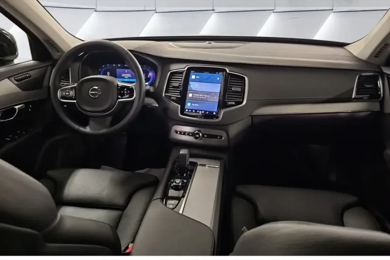 Volvo XC90 din 2023 cu 26.610 km - oferta VOL121289 - foto 9