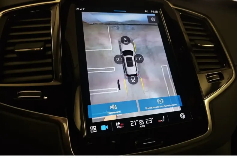 Volvo XC90 din 2023 cu 26.610 km - oferta VOL121289 - foto 13