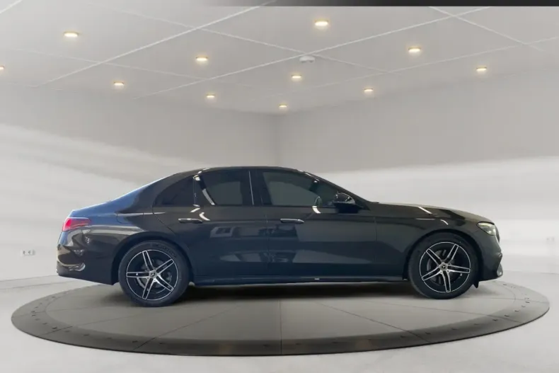 Mercedes-Benz E 220 din 2023 cu 35.490 km - oferta MER121292 - foto 5